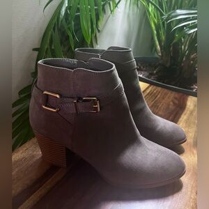 Express Size 10 Grey 2 1/2” Heeled Booties